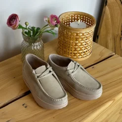 Sygeplejebutikken Sko På Tilbud*Beige ruskindssko med gængesål og svangstøtte