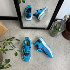 Sygeplejebutikken Sko På Tilbud*Blå letvægtssko med stødabsorbering og flotte detaljer