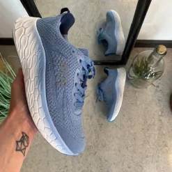 Sygeplejebutikken Sommersko Dame|Kondi Sko*Blå sneakers med åndbar overdel