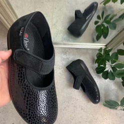 OrtoMed sko Benlængdeforskel|Knyster - Hallux Valgus*Bred ballerina med velcro og plads