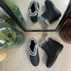 Sygeplejebutikken Sorte Støvletter|Vinterstøvler Damer*Damestøvletter i sort PU med pelskant og varmt for – 2 lynlåse og komfortabel PU-sål