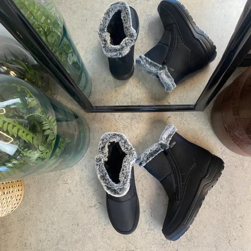 Sygeplejebutikken Sorte Støvletter|Vinterstøvler Damer*Damestøvletter i sort PU med pelskant og varmt for – 2 lynlåse og komfortabel PU-sål