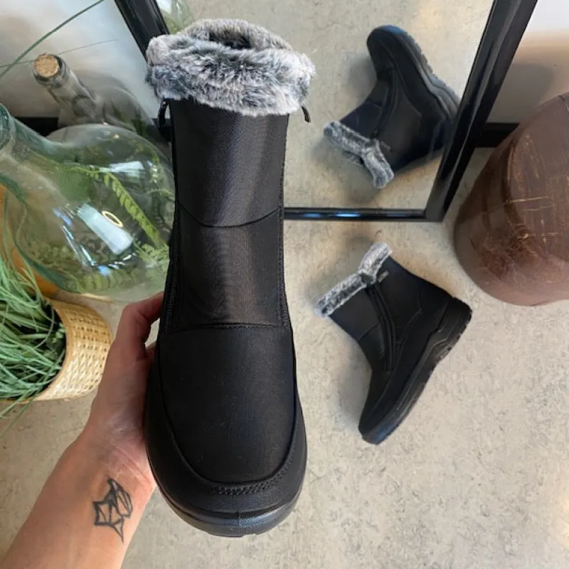 Sygeplejebutikken Sorte Støvletter|Vinterstøvler Damer*Damestøvletter i sort PU med pelskant og varmt for – 2 lynlåse og komfortabel PU-sål