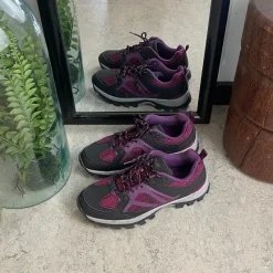 Sygeplejebutikken Vandresko Og Sandaler|Overgangssko*Funktionel vandresko i lilla med åndbart mesh og stødabsorberende sål
