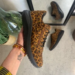 Sygeplejebutikken Hælsporer|Platfodet*Green Comfort sko med leopardprint og dobbelt lukning