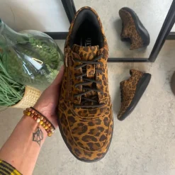 Sygeplejebutikken Hælsporer|Platfodet*Green Comfort sko med leopardprint og dobbelt lukning