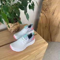 Sygeplejebutikken Knyster - Hallux Valgus|Sommersko Dame*Grå/hvid åndbar slip on sko med stødabsorbering