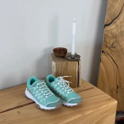 Sygeplejebutikken Sko På Tilbud*Grøn sko med åndbar overdel og flotte detaljer