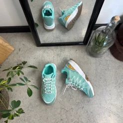 Sygeplejebutikken Sko På Tilbud*Grøn sko med åndbar overdel og flotte detaljer