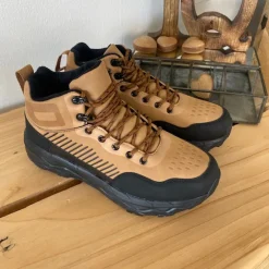 Sygeplejebutikken Herresko Og Sandaler|Herresko Og Sandaler*Herre ankelstøvle i lysebrun PU med snørebånd, let for og stødabsorberende EVA-sål