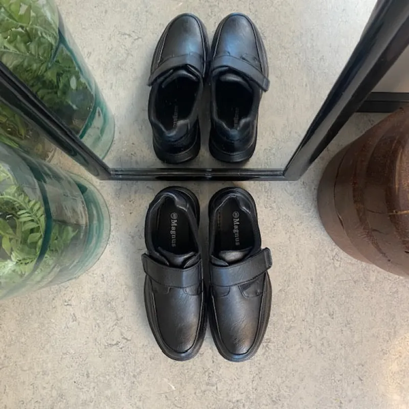 Sygeplejebutikken Herresko Og Sandaler|Herresko Og Sandaler*Herresko i sort PU med bred velcrolukning og robust TPR-sål