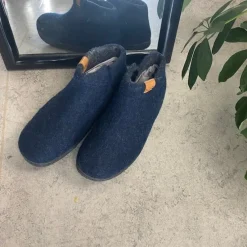 Green Comfort Hjemmesko|Overgangssko*Høj blå hjemmesko i uld med skridhæmmende såler fra
