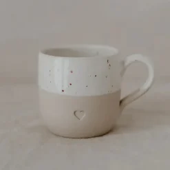 Sygeplejebutikken Gaver Til Sundhedspersonalet*Håndlavet keramik kop med hjerte – stilfuld og hyggelig kaffekop