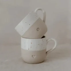 Sygeplejebutikken Gaver Til Sundhedspersonalet*Håndlavet keramik kop med hjerte – stilfuld og hyggelig kaffekop