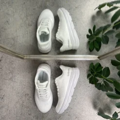 Endurance Sko På Tilbud|Sko Med Ekstra Svangstøtte*Hvid ComfortFit sneakers fra