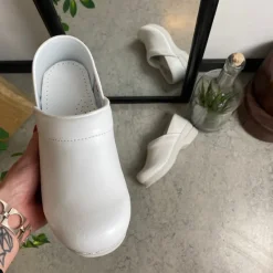 Sanita Clogs|Træsko Dame Modeller*Hvid fleksibel -træsko med hælkappe.