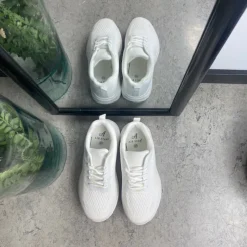 Sygeplejebutikken Knyster - Hallux Valgus|Sommersko Dame*Hvid letvægtssko med god stødabsorbering