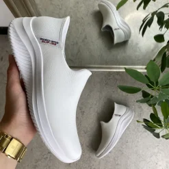 Skechers Leddegigt|Hælsporer*Hvid skind slip-in sko fra