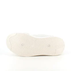 Sygeplejebutikken Sko På Tilbud*Hvid sommersko med sølv effekter