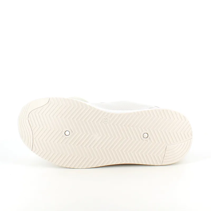 Sygeplejebutikken Sko På Tilbud*Hvid sommersko med sølv effekter