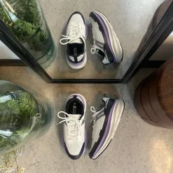 Sygeplejebutikken Knyster - Hallux Valgus|Sommersko Dame*Hvide, stødabsorberende sko i åndbart mesh.