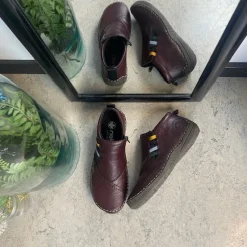 Rieker Kort Støvle Dame|Vinterstøvler Damer*Kort bordeuxfarvet støvle fra med flotte detaljer