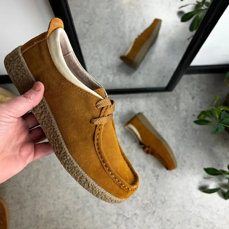 Sygeplejebutikken Sko På Tilbud*Lys brun ruskindssko med rågummisål