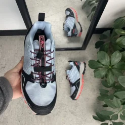 CMP Knyster - Hallux Valgus|Diabetes Fødder*Lyseblå løbesko fra med pink og sorte detaljer