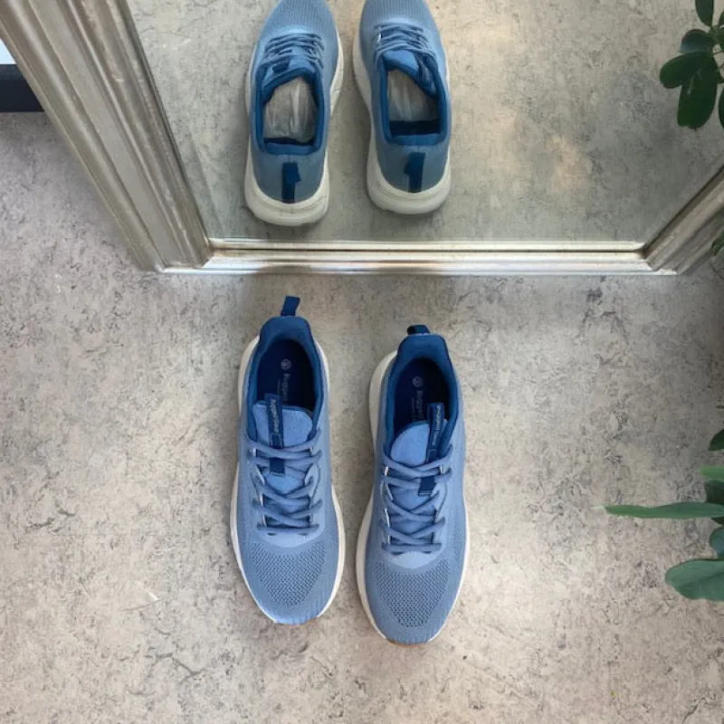 Sygeplejebutikken Sommersko Dame|Overgangssko*Lyseblå åndbar sko med god bredde