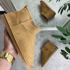 Sygeplejebutikken Sko På Tilbud*Lysebrun bamsestøvle med blødt foer og kort skaft