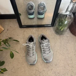 Merrell Sko På Tilbud*sko med strikket overdel og svangstøtte