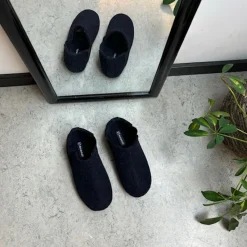 Sygeplejebutikken Sko På Tilbud*Mørkeblå filtet hjemmesko med god bredde og udtagelig indersål