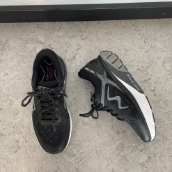 MBT Hælsporer|Hammertå*MTR sko i sort fra