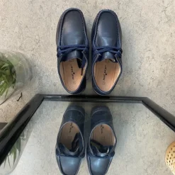 Sygeplejebutikken Leddegigt|Hælsporer*Navy skindsko med gængesål og svangstøtte