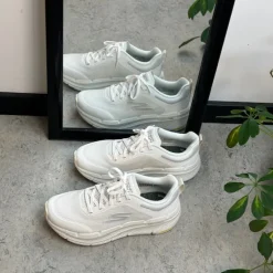 Skechers Leddegigt|Hælsporer*Åndbar hvid MaxCushioning sko fra