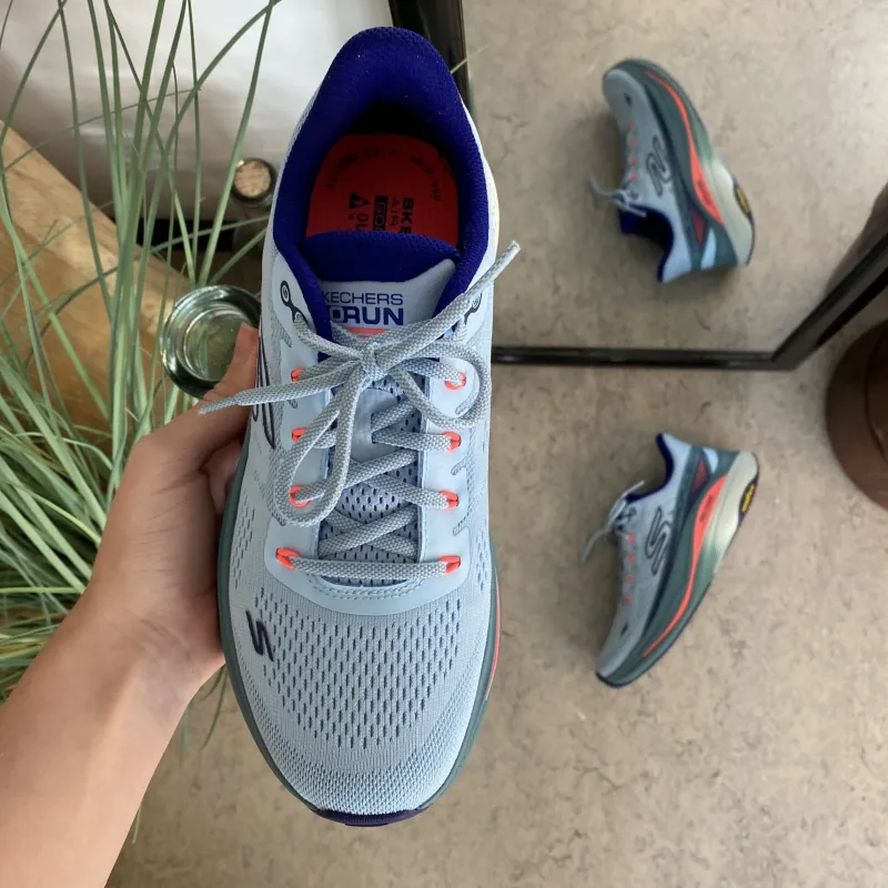 Skechers Benlængdeforskel|Knyster - Hallux Valgus*Åndbar MaxChusion sko fra