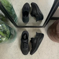 Skechers Benlængdeforskel|Knyster - Hallux Valgus*Åndbar slip-ins sko med god svangstøtte