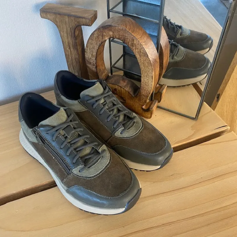 Green Comfort Leddegigt|Hælsporer*Olivengrøn sko med dobbelt lukning