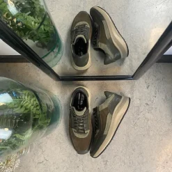 Green Comfort Leddegigt|Hælsporer*Olivengrøn sko med dobbelt lukning