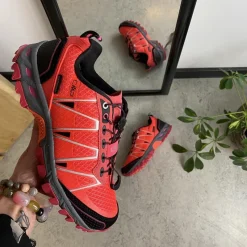 CMP Knyster - Hallux Valgus|Diabetes Fødder*Pink vandresko fra med fine detaljer og justerbar snøre