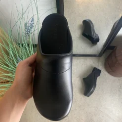 Sanita Sygeplejerske Sko|Stødabsorberende Sko*Praktisk sort træsko