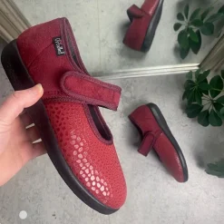 OrtoMed sko Benlængdeforskel|Knyster - Hallux Valgus*Rød ballerina med velcro og god plads