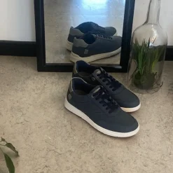 Sygeplejebutikken Sko Til Ældre|Fodformede Sko*Relife sporty arbejdssko i navy med Soft Reflex-system – let komfort til lange dage på fødderne