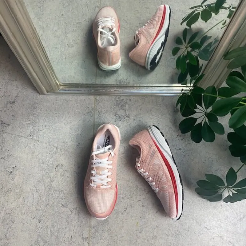 MBT Gængesål|Gængesål*Rosa letvægts sko fra