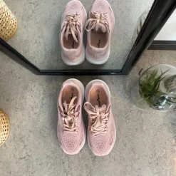 Sygeplejebutikken Sommersko Dame|Kondi Sko*Rosa sneakers med åndbar overdel