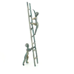 Speedtsberg Gaver Til Sundhedspersonalet*Sammen kan vi nå alt, jernfigur 25cm Bronzefarvet