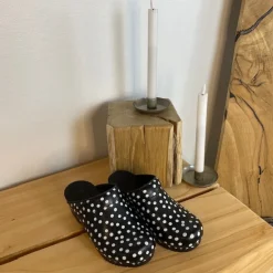 Sanita Clogs|Træsko Dame Modeller*træsko med sort og hvidt prikmønster