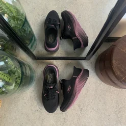 Skechers Benlængdeforskel|Knyster - Hallux Valgus*slip-ins med Max Cushion sål