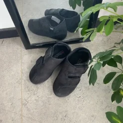 OrtoMed sko Knyster - Hallux Valgus|Hjemmesko*Sko med velcro og bred pasform og regulerbar hælrem