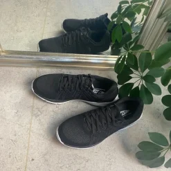 MBT Leddegigt|Hælsporer*Sort letvægts sko fra